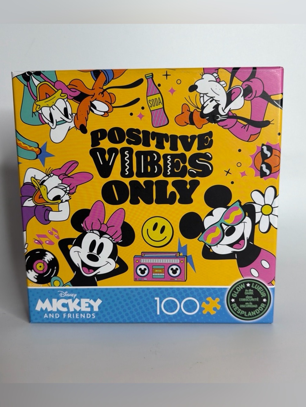 Disney Mickey & Friends Positive Vibes Only Glow Puzzle 100 Pc New Sealed